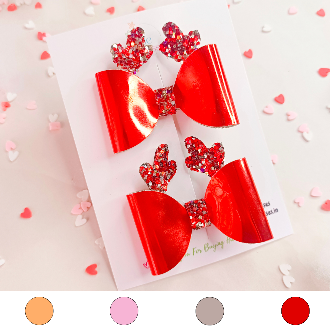 Reindeer Bow Clip Pair