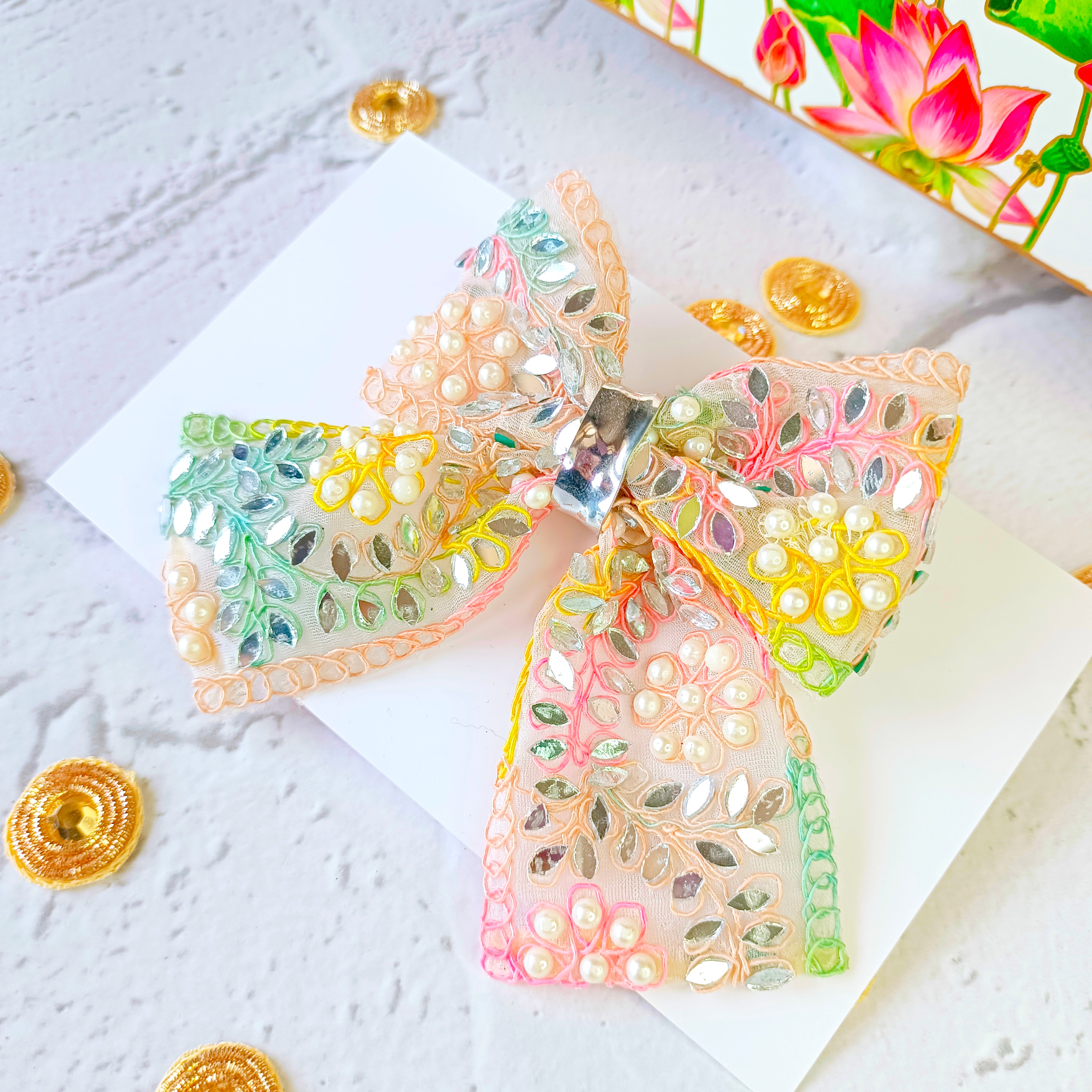 Mirror & Pearl Piggy Tail Alligator Clip - Multicolor