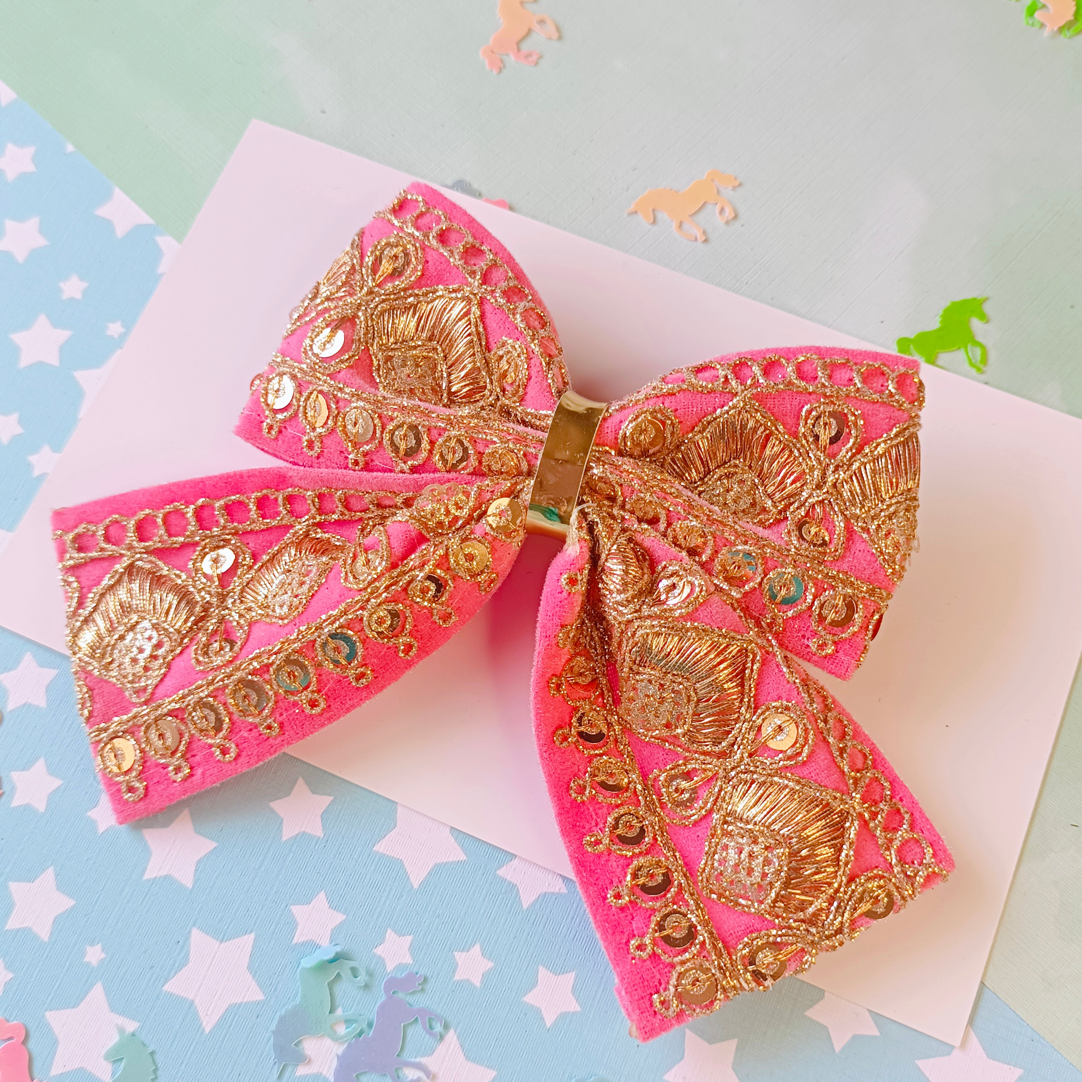 Piggy Tail Velvet Alligator Clip - Light Pink