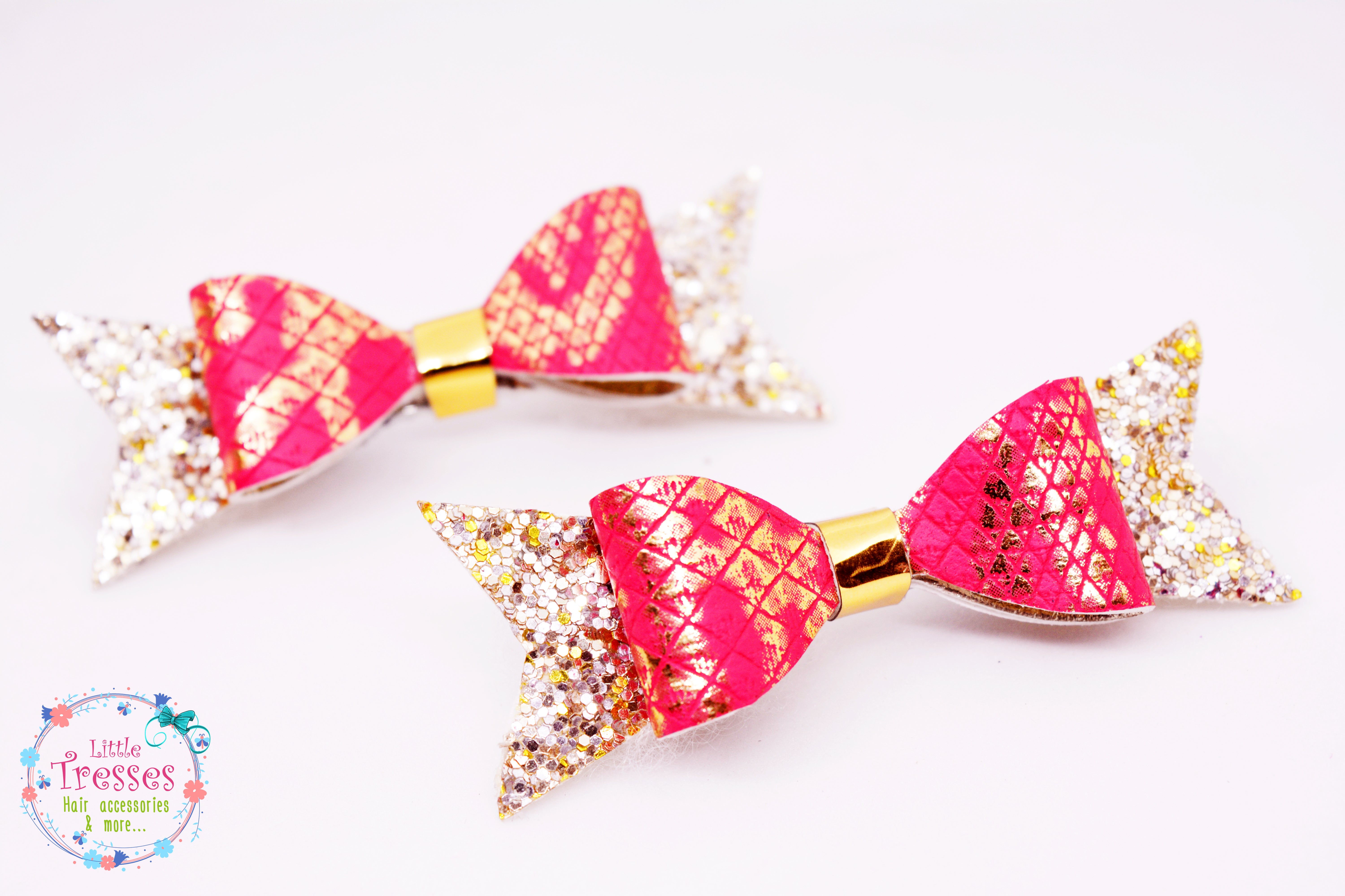 Bow & Arrow Alligator Clips Pair - Red & Golden