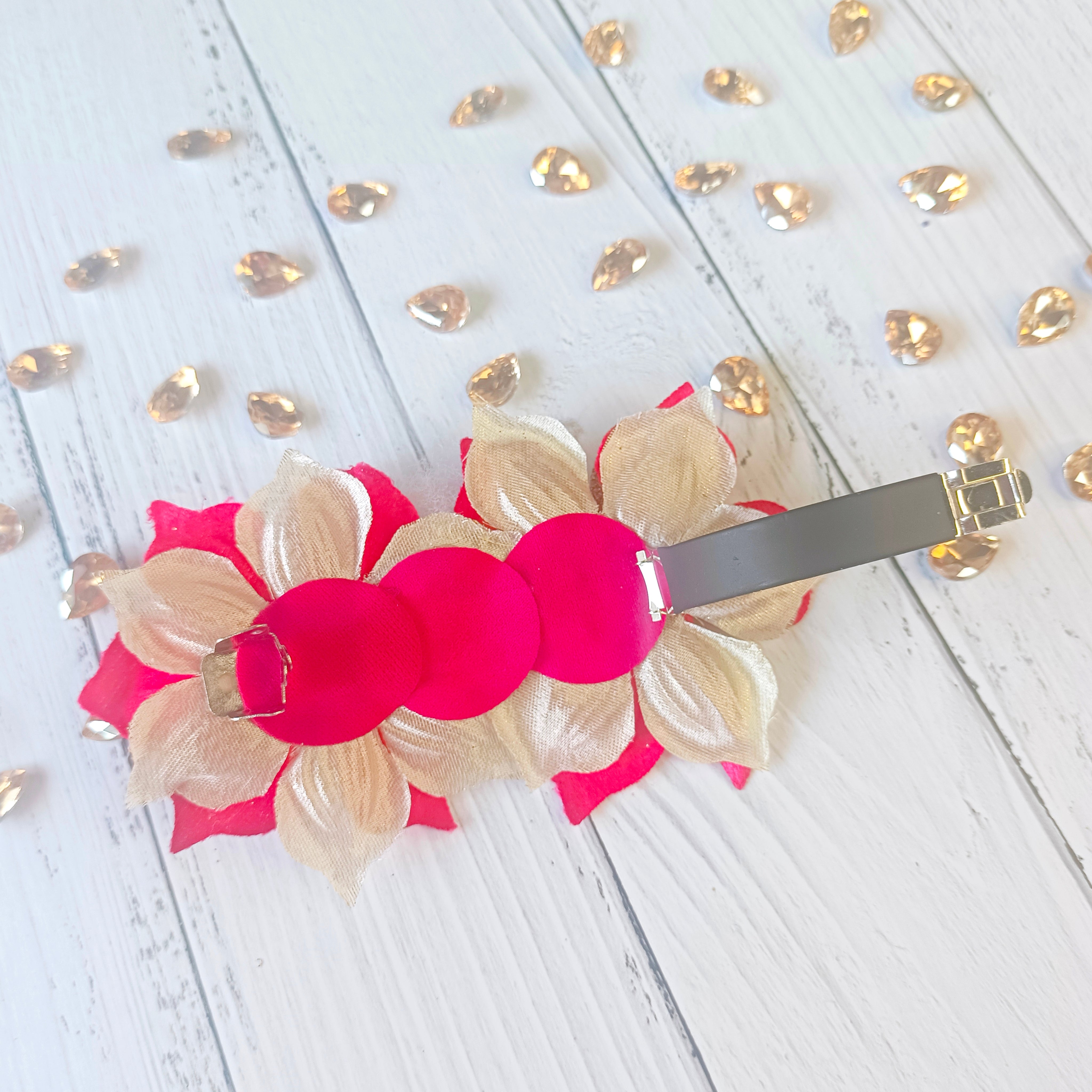 Lily Flower French Clip - Pink