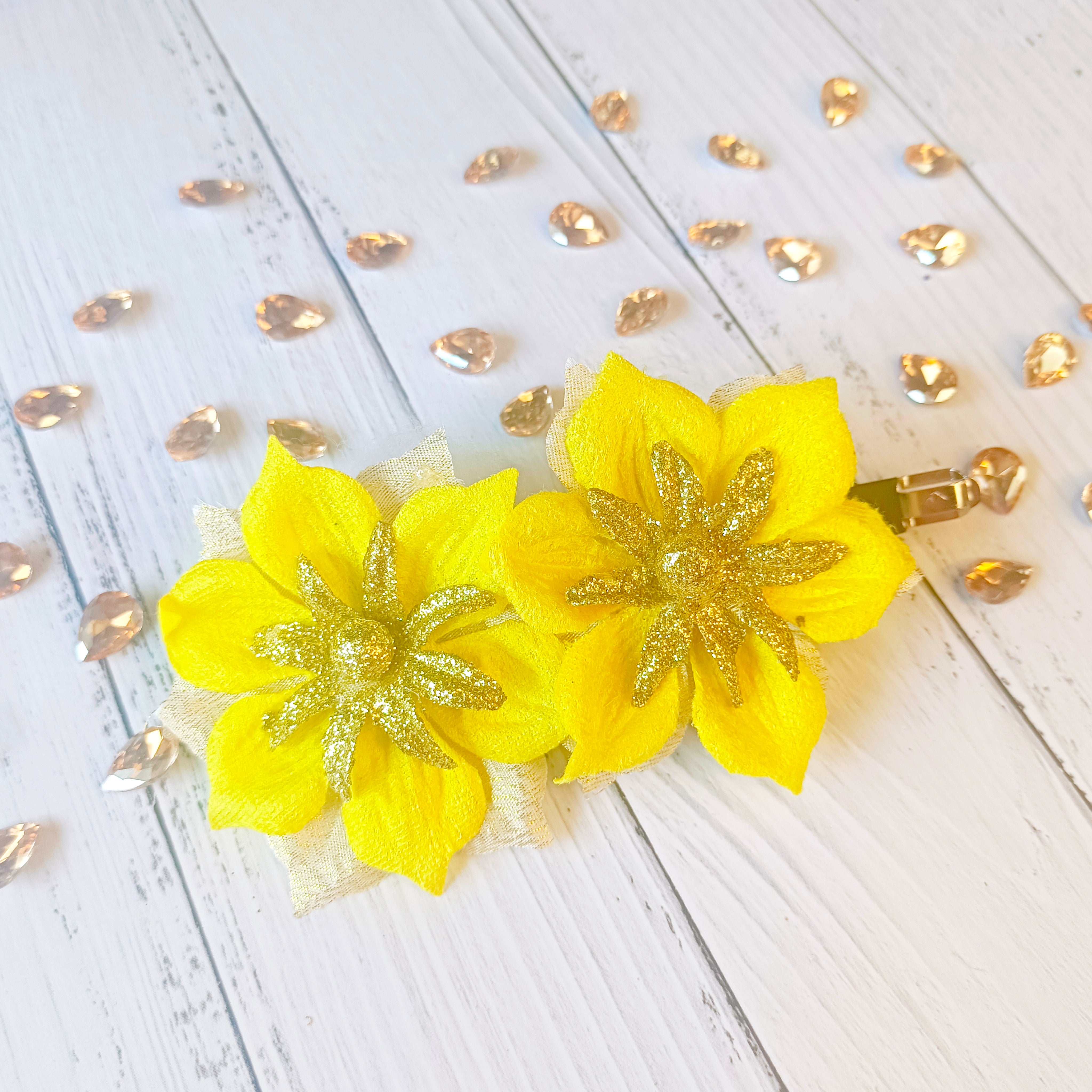 Lily Flower French Clip - Yellow