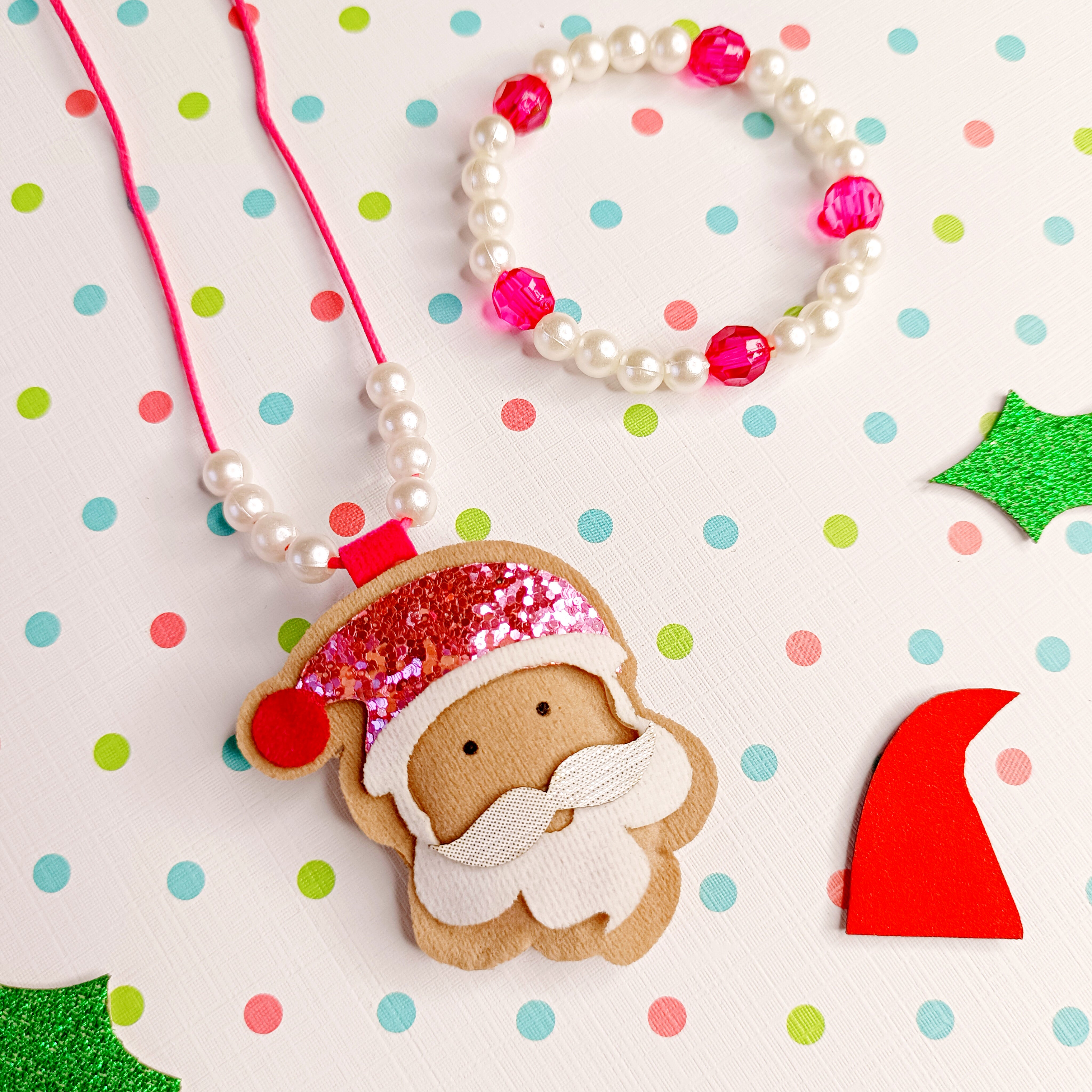 Santa Pendant & Bracelet - Pink