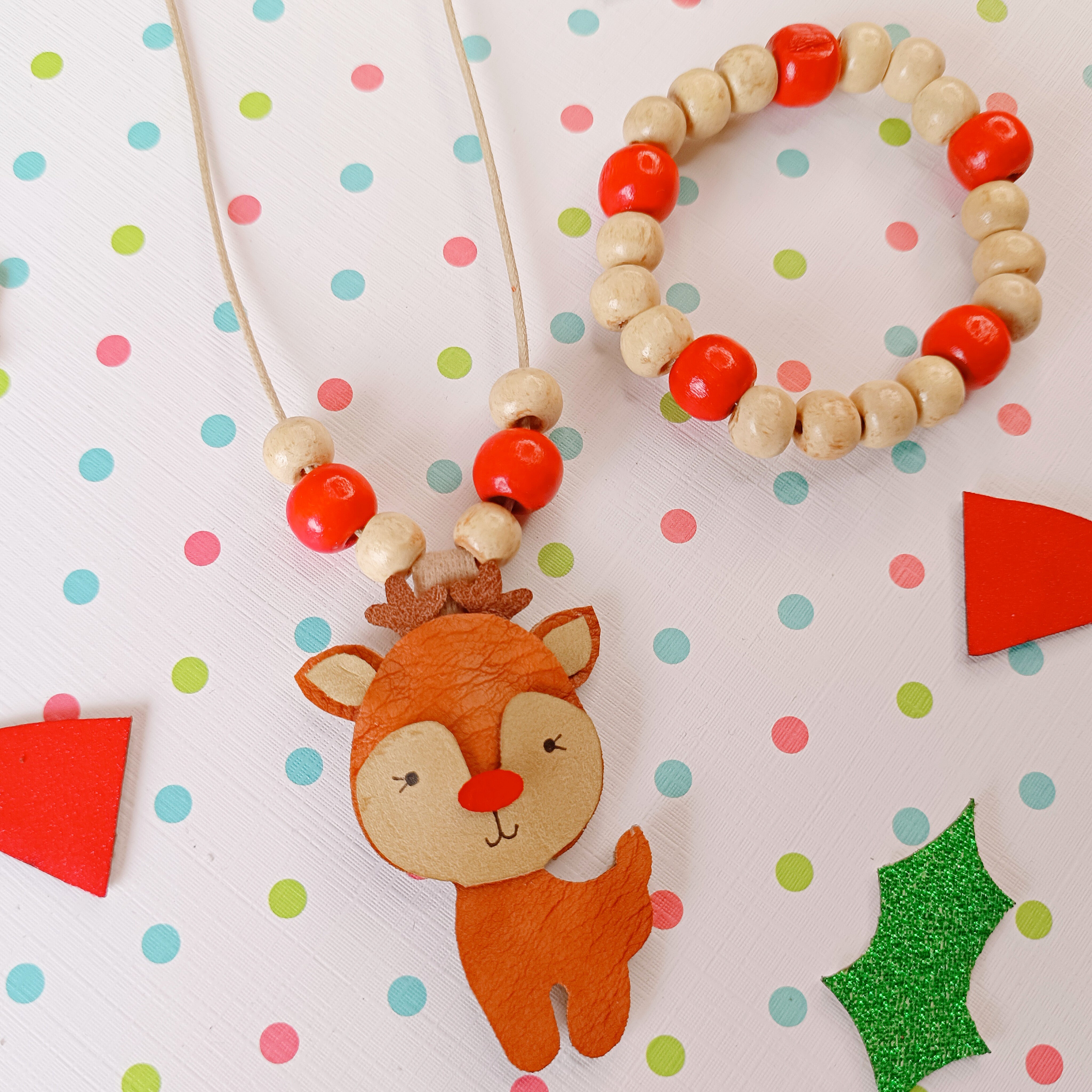 Reindeer Pendant & Bracelet Set - Red & Brown