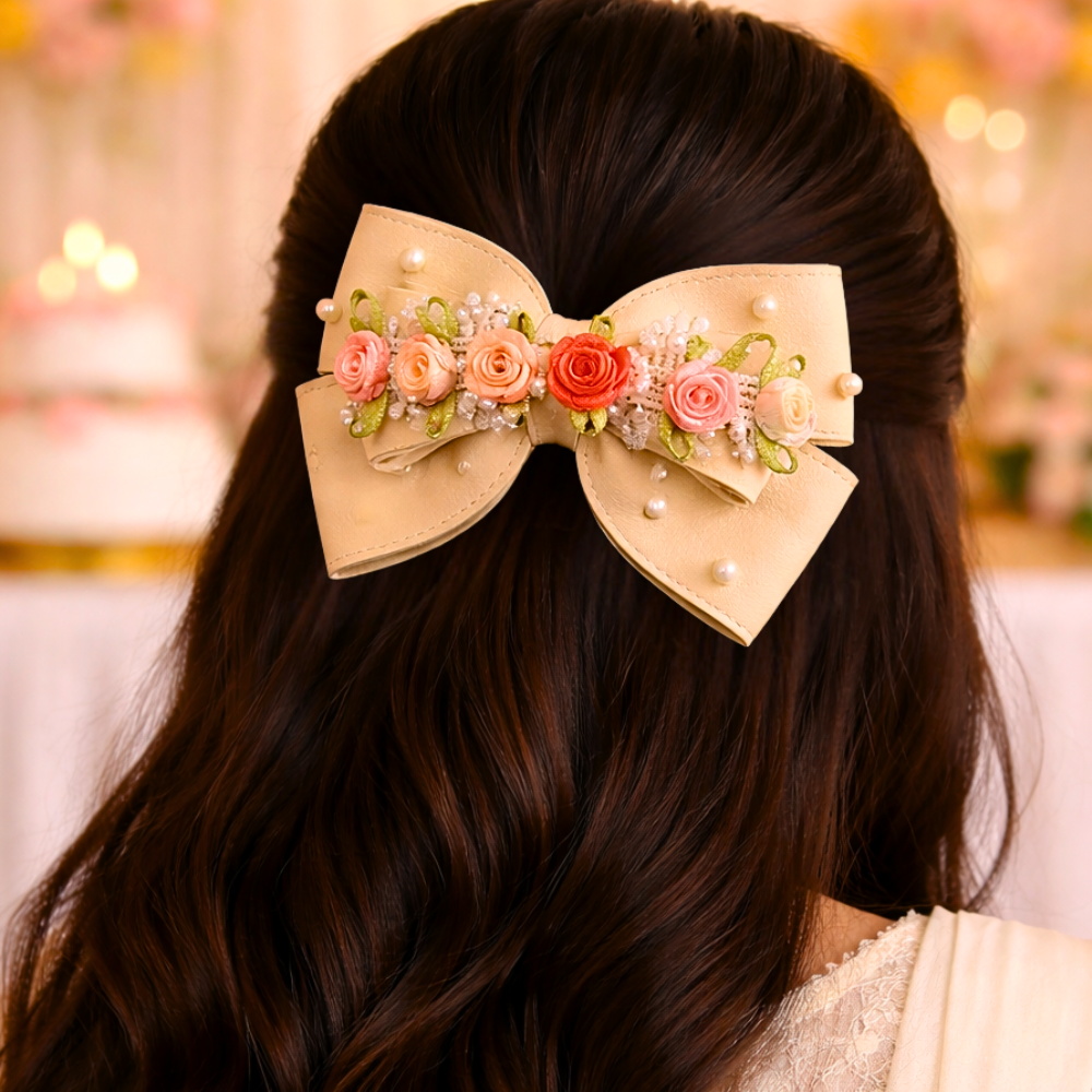 Cream Gulmohar Earthy Alligator Clip