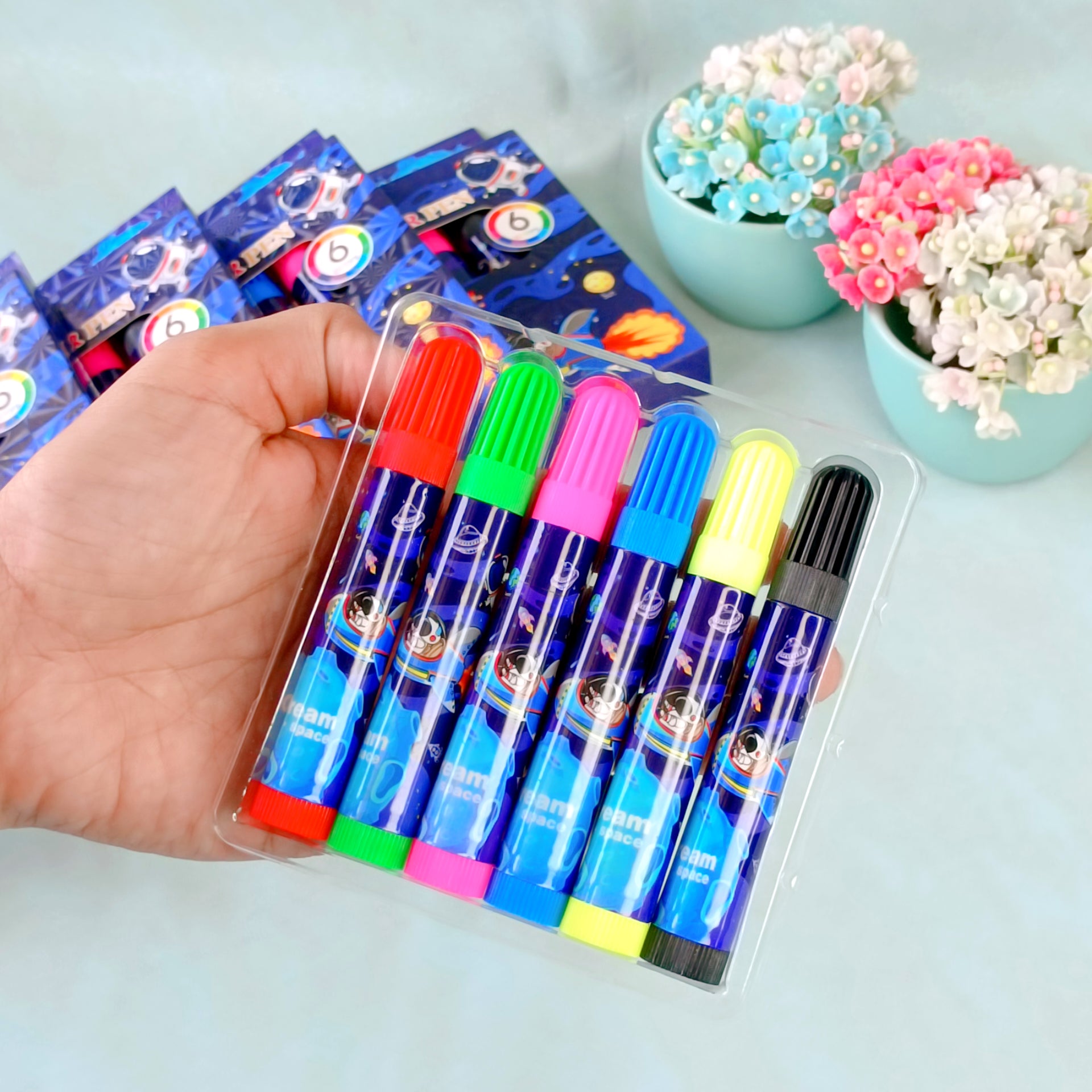 Astronaut Theme Sketch Pens