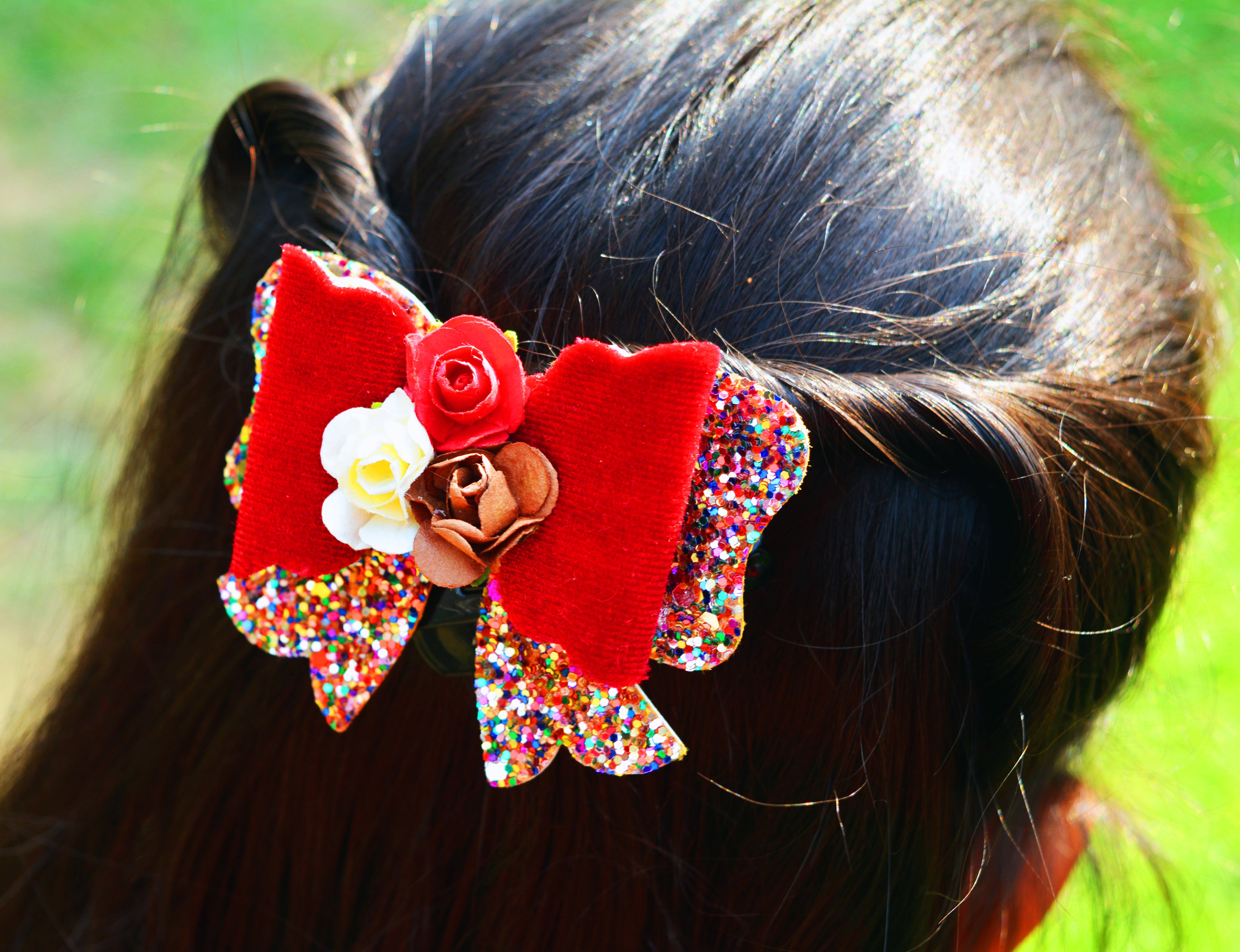 Scalloped Bow Clip - Maroon