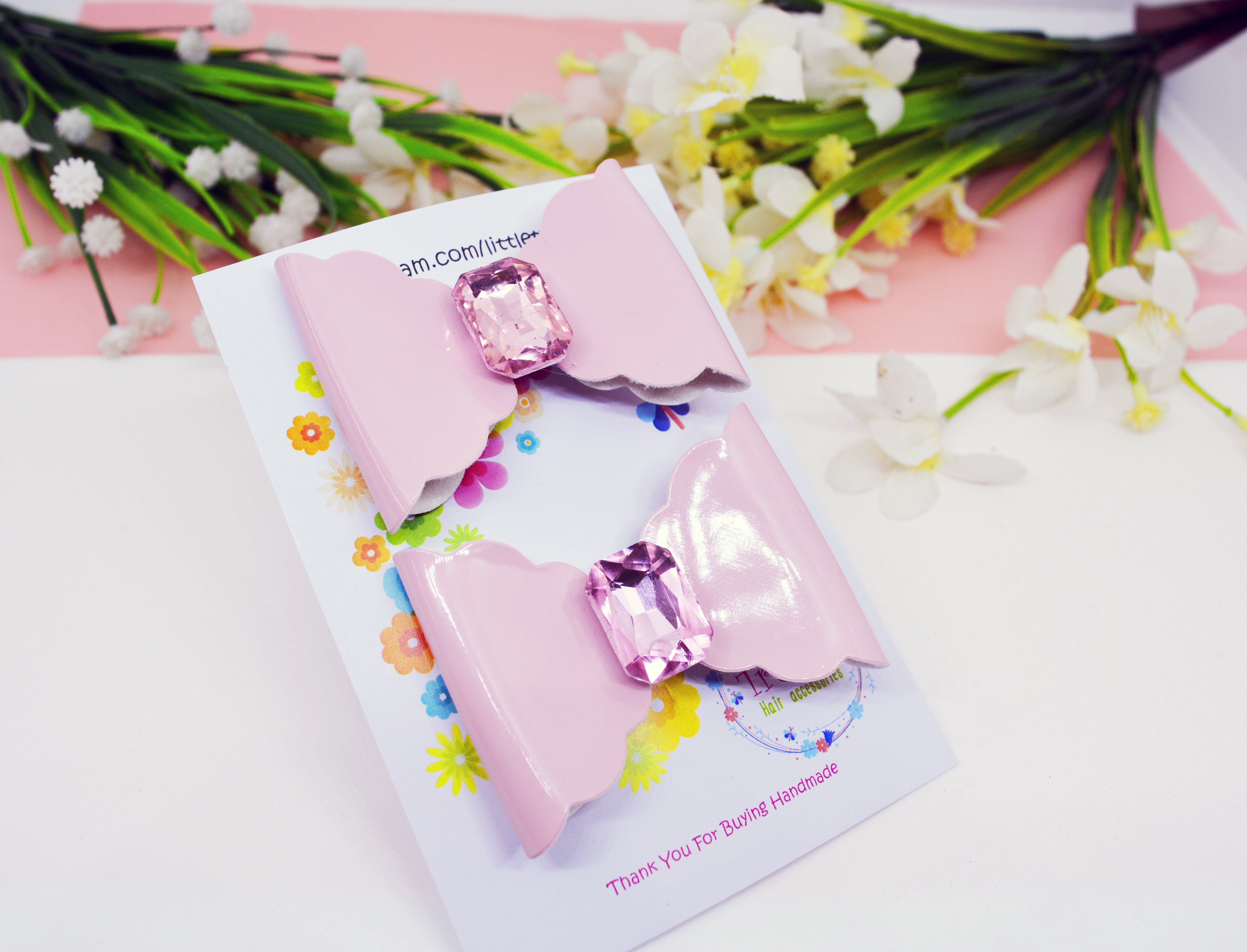 Scalloped Bow with big Rhinestone center Pair - Glossy Light Pink