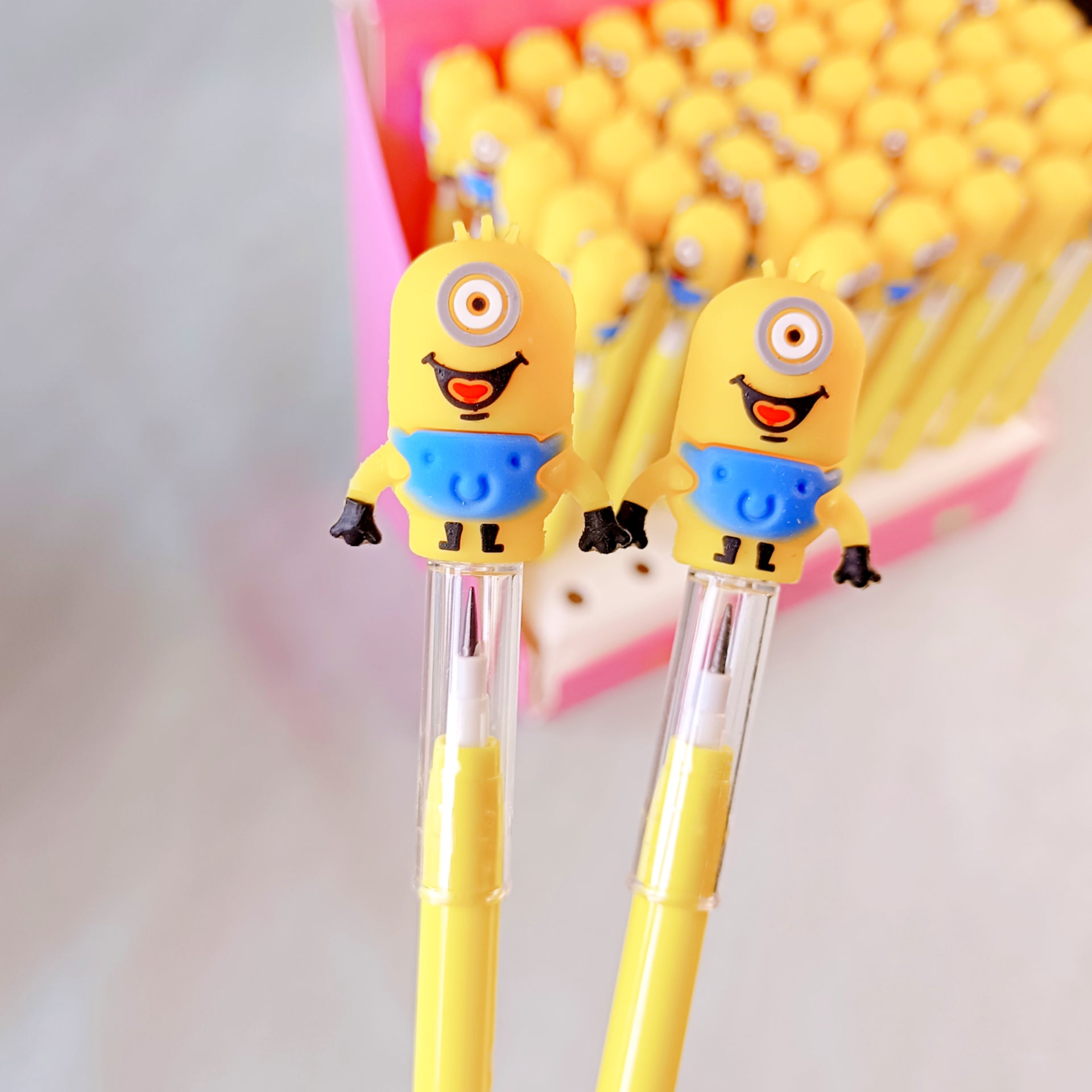 Minion lead pencil for kids – cartoon topper