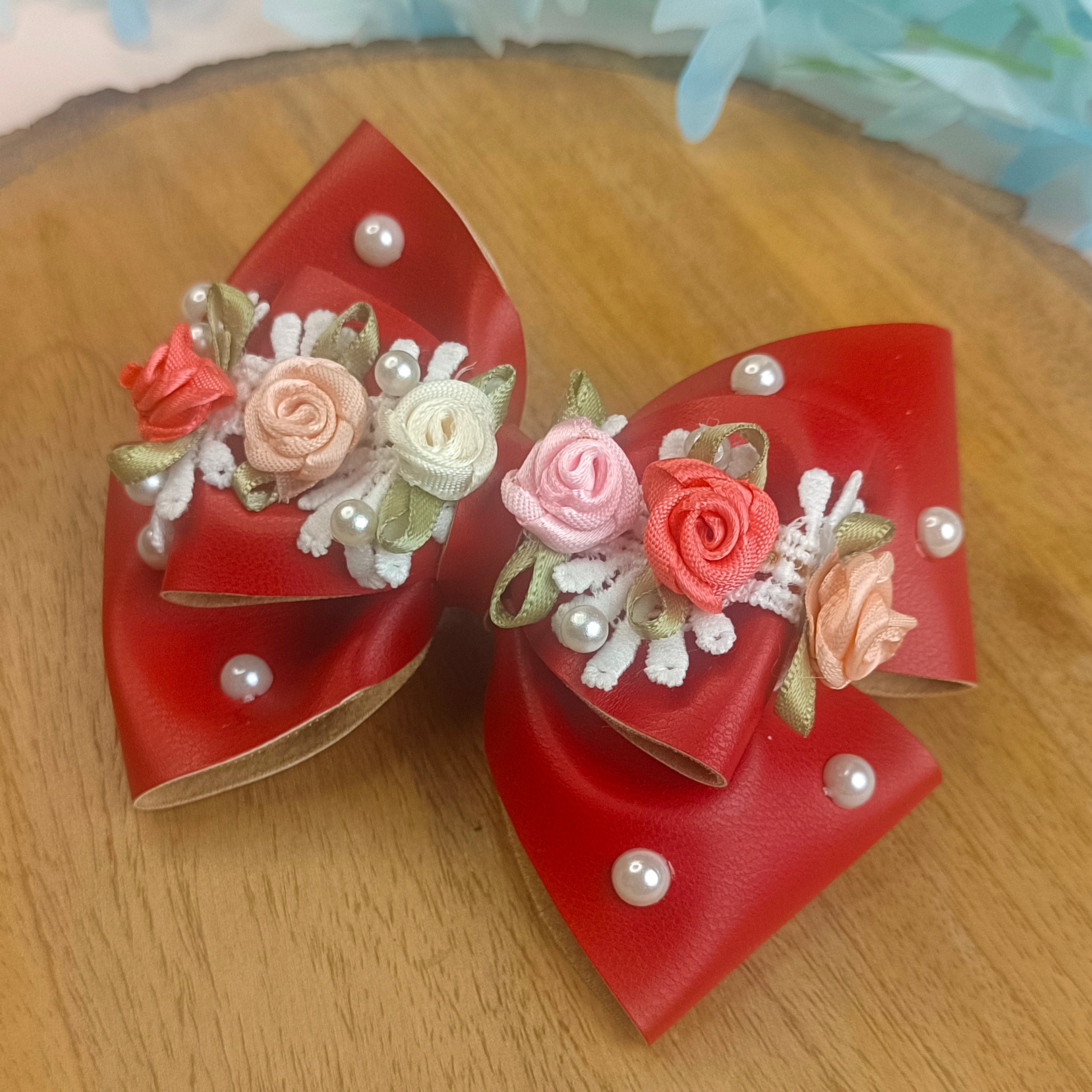 Red Gulmohar Vibrant Alligator Clip