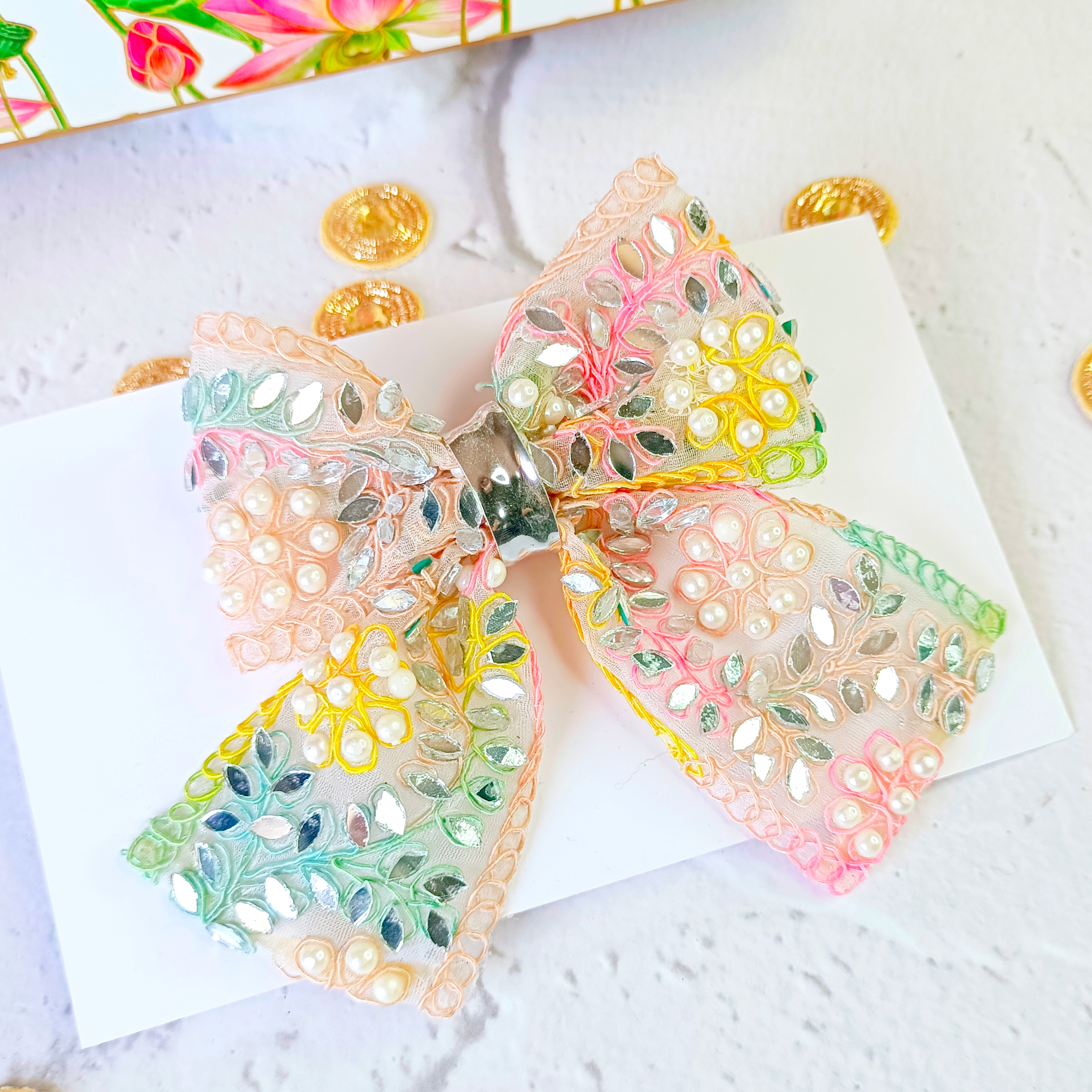 Mirror & Pearl Piggy Tail Alligator Clip - Multicolor