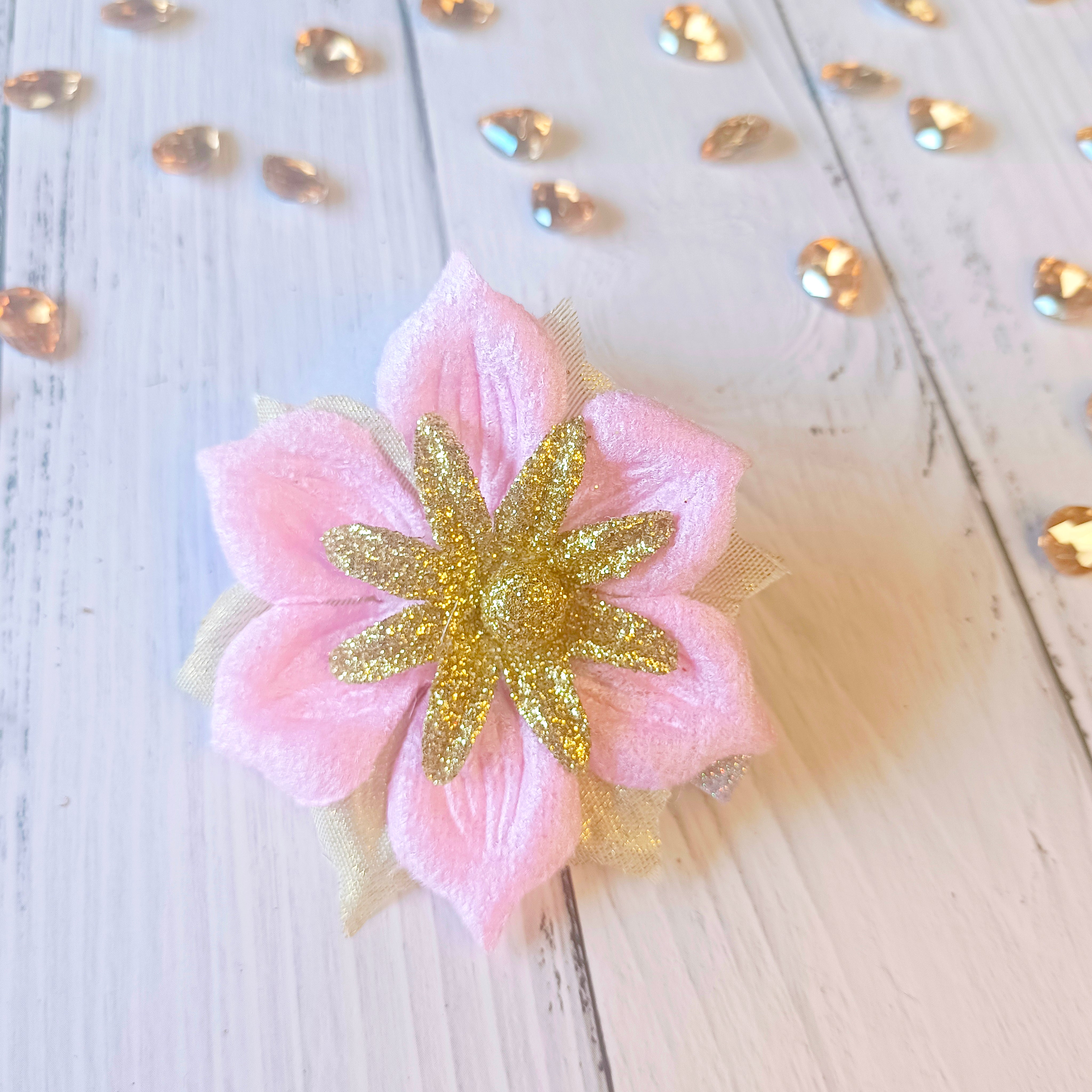 Lily Flower Alligator Clip - 3 Colors