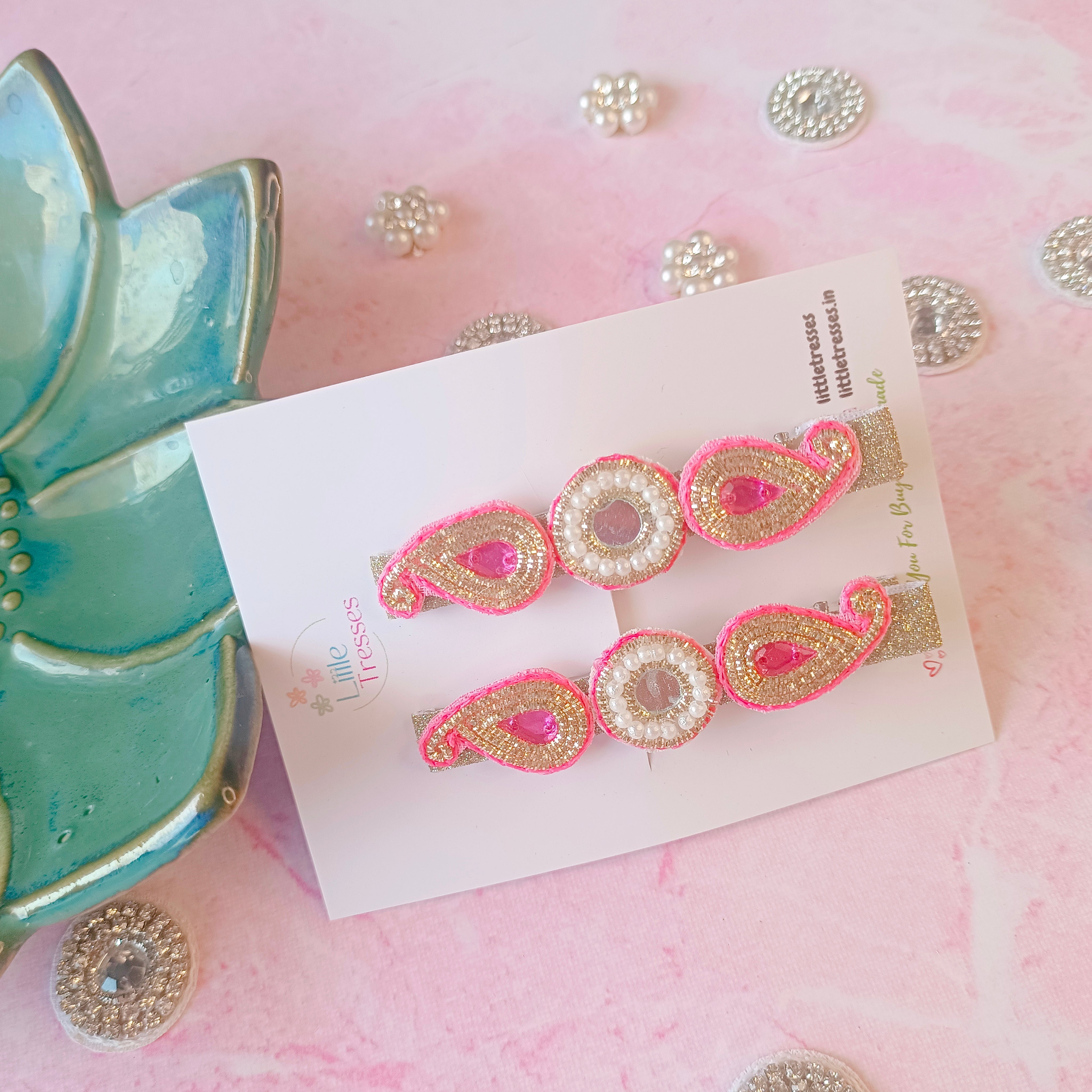 Ethnic Ambi Design Alligator Clip Pair - 5 Colors