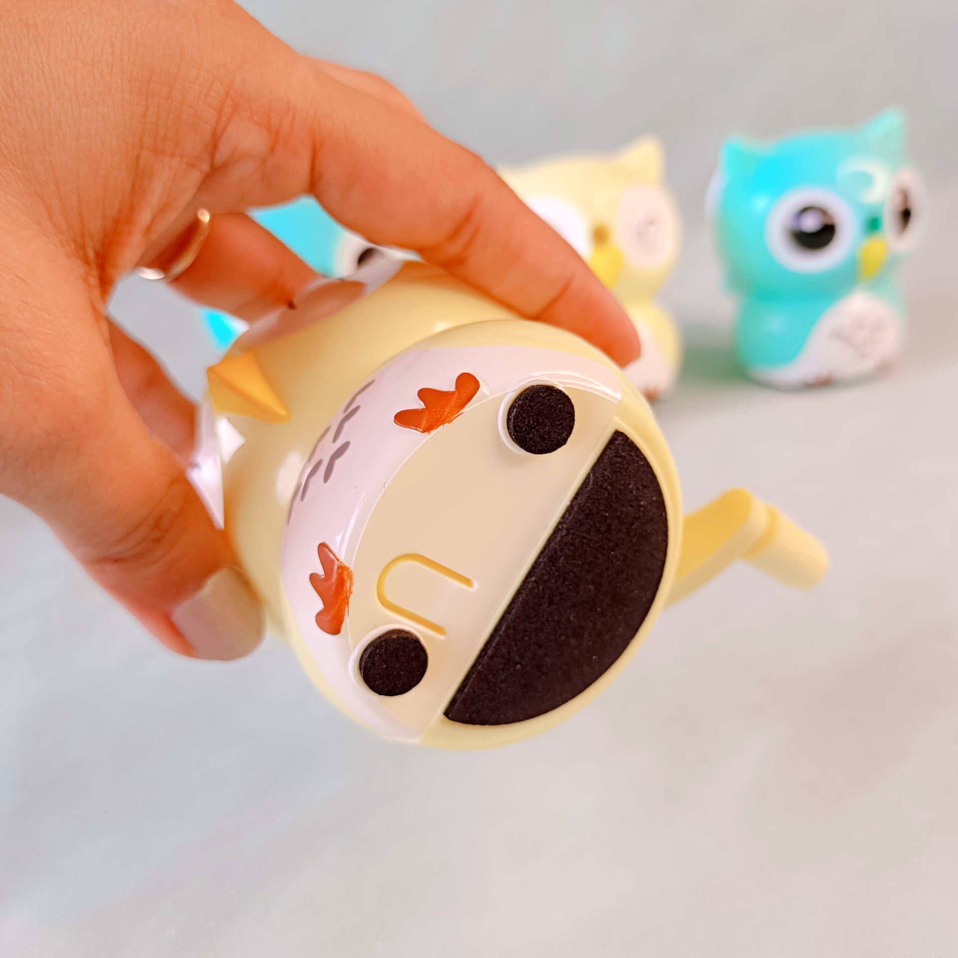 Hoot Hoot Owl Tabletop Sharpner