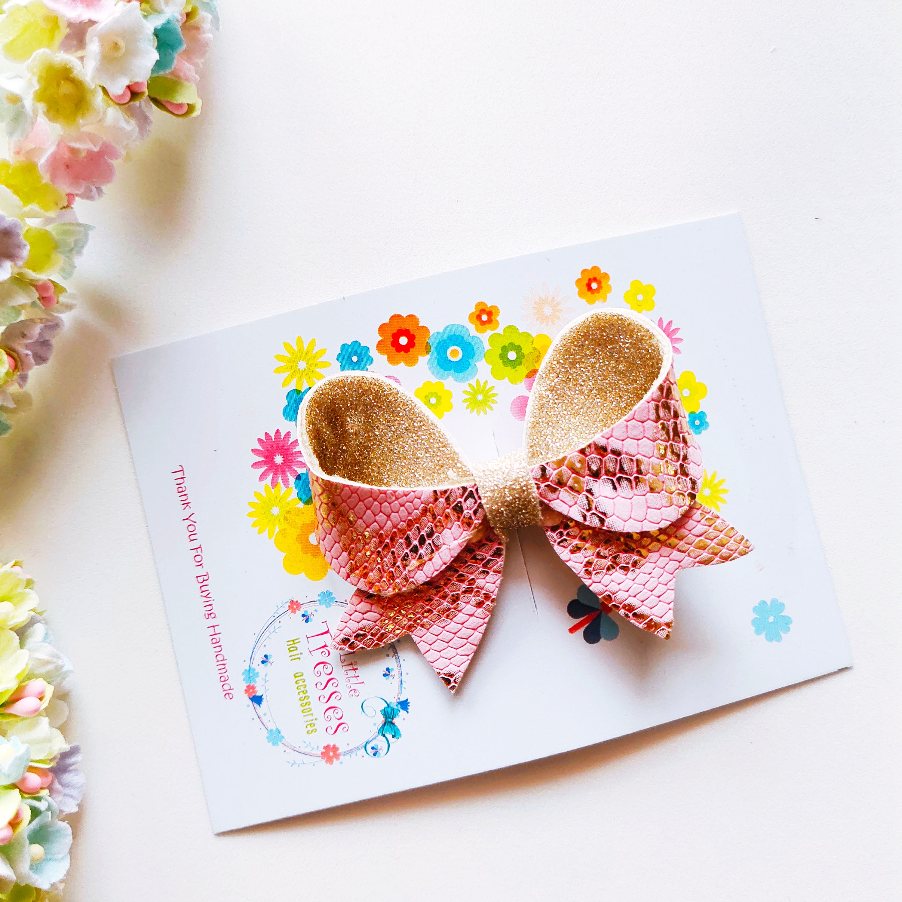 Loopy Bow Clip - Distress Pink