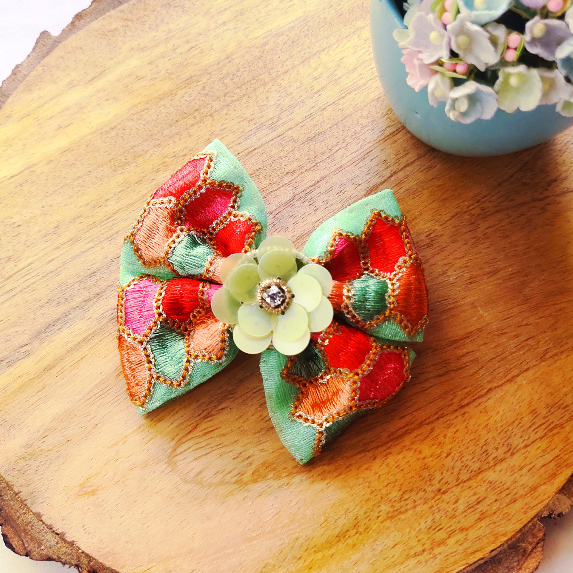 Multicolor Green Big Ethnic Bow Clip