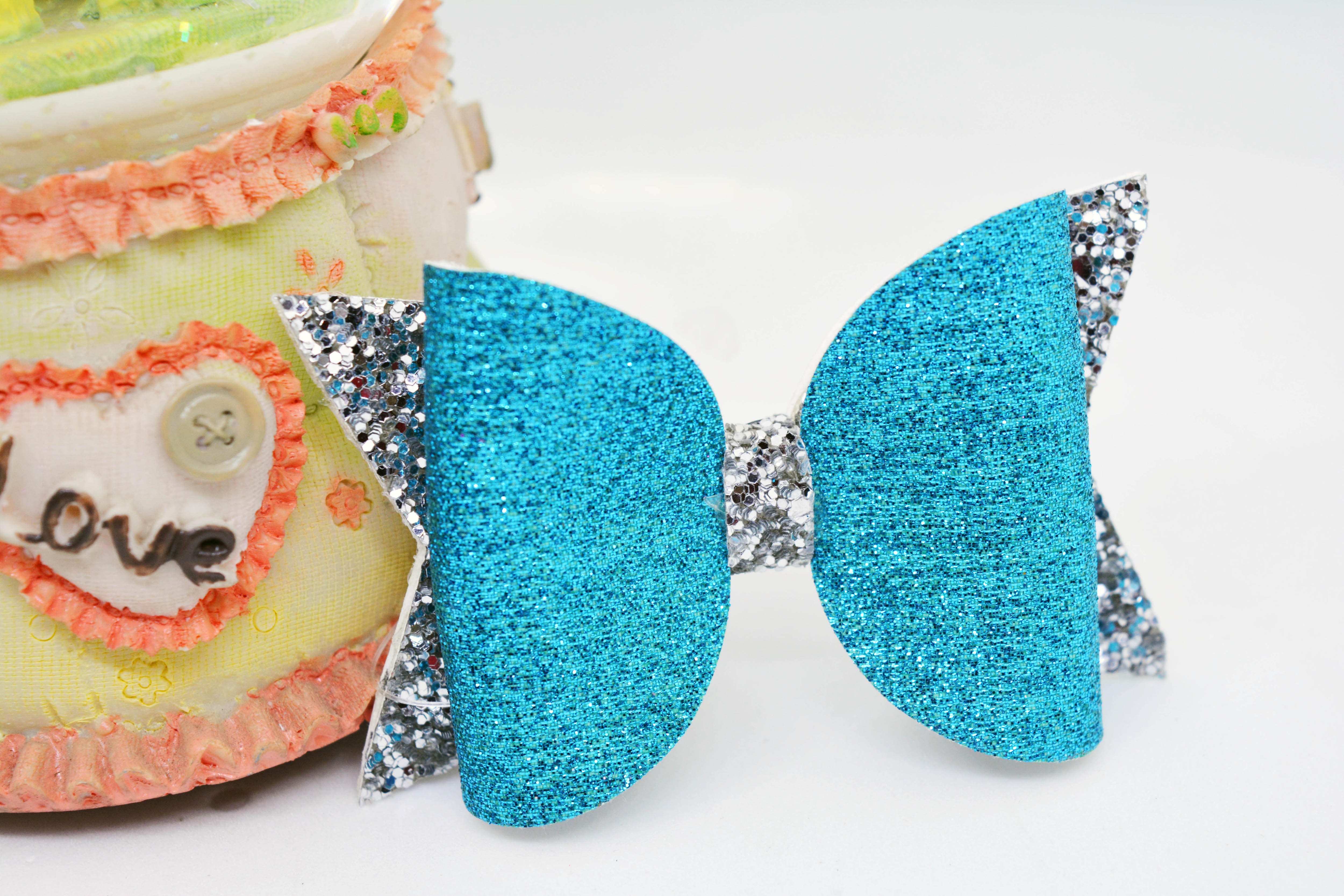 Bow with Arrow Clip - Blue & Silver