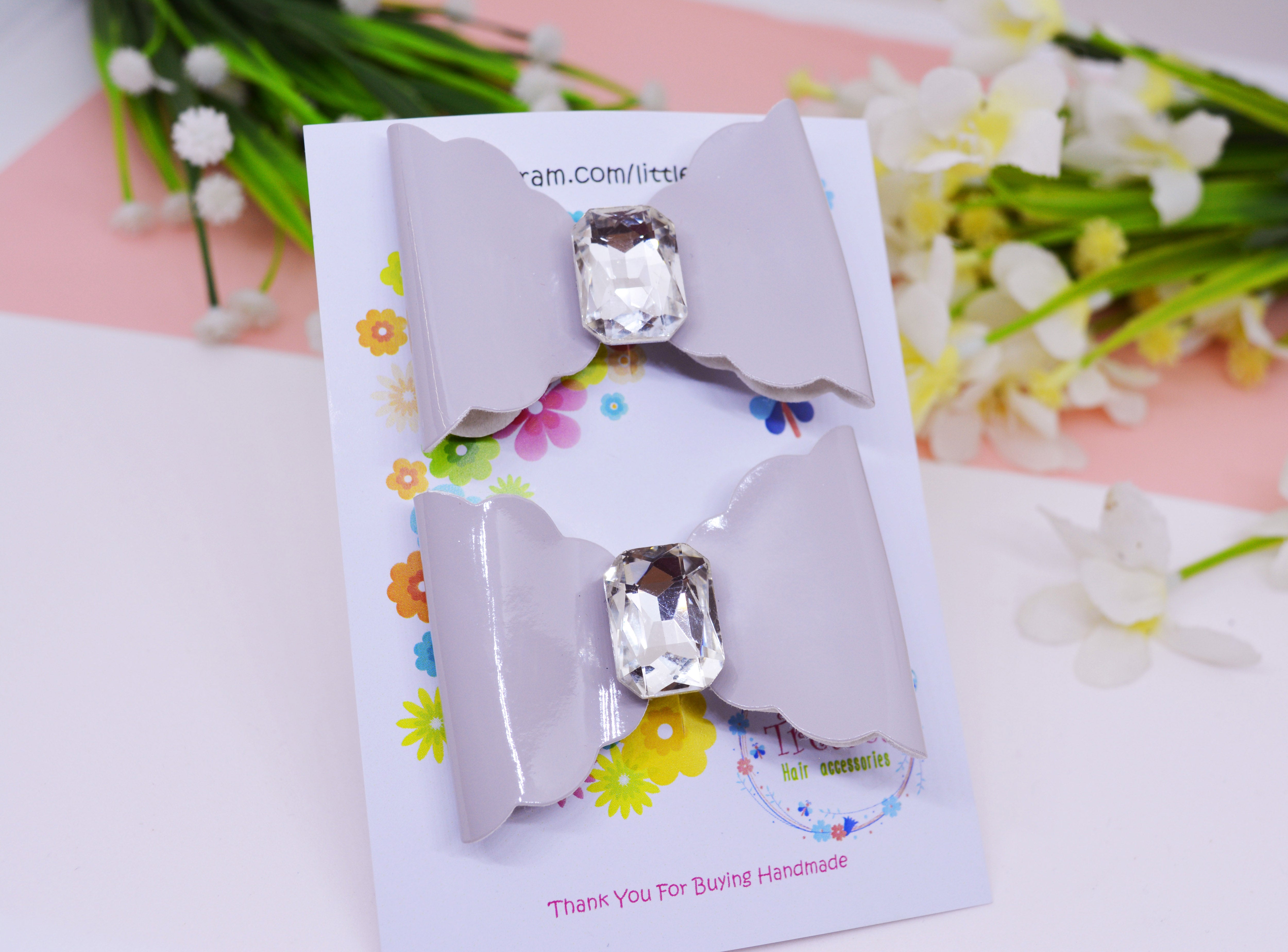 Scalloped Bow with big Rhinestone center Pair - Grey & Silver