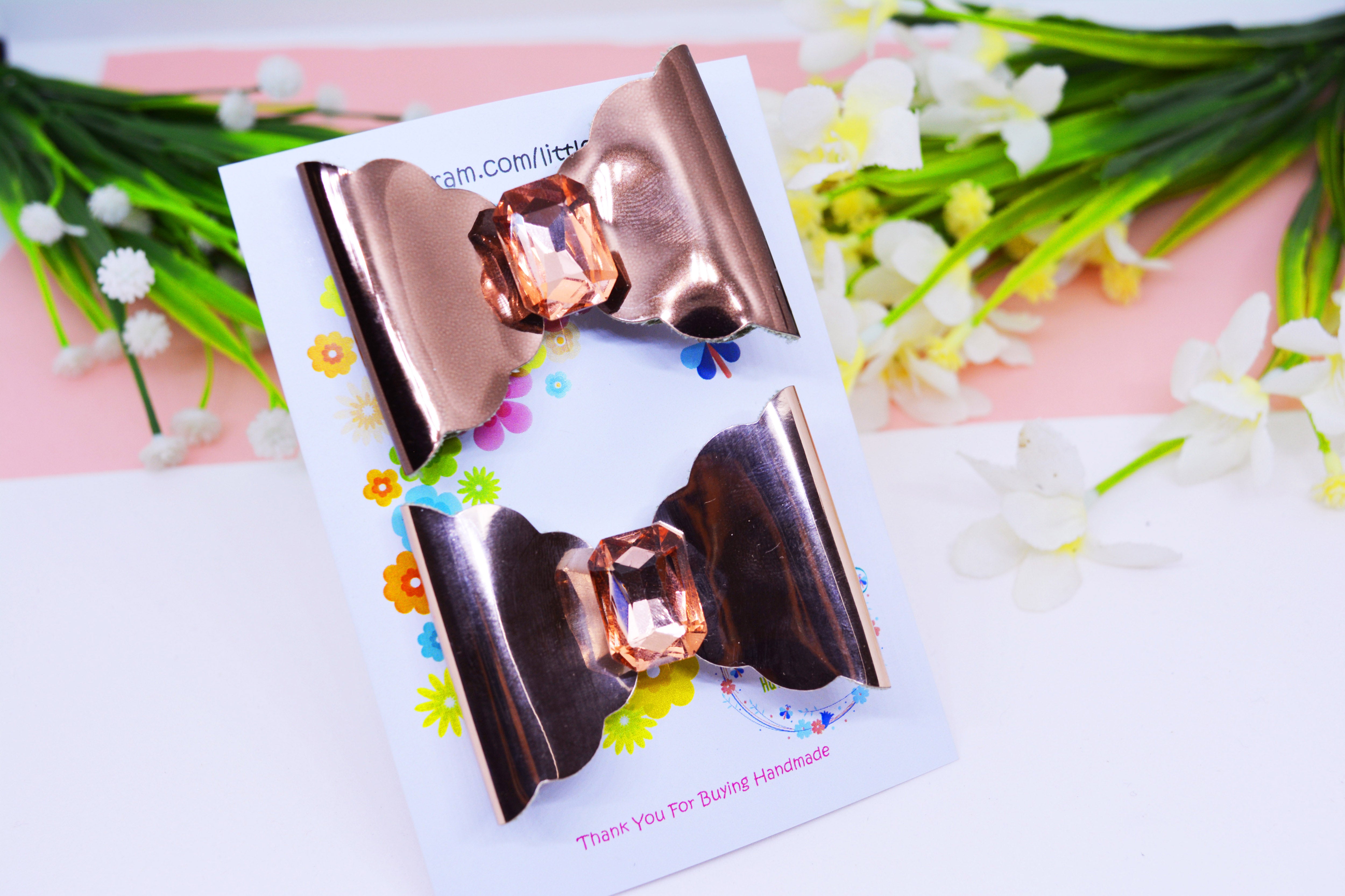 Scalloped Bow with big Rhinestone center Pair - Brown